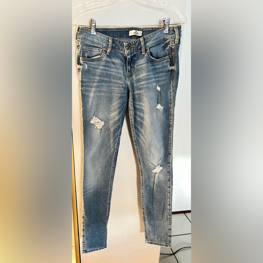 Hollister jeans